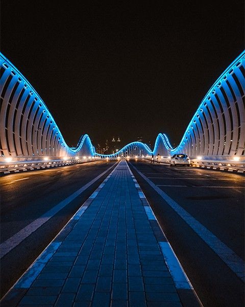 Meydan bridge, minimal location for photoshoots in Dubai