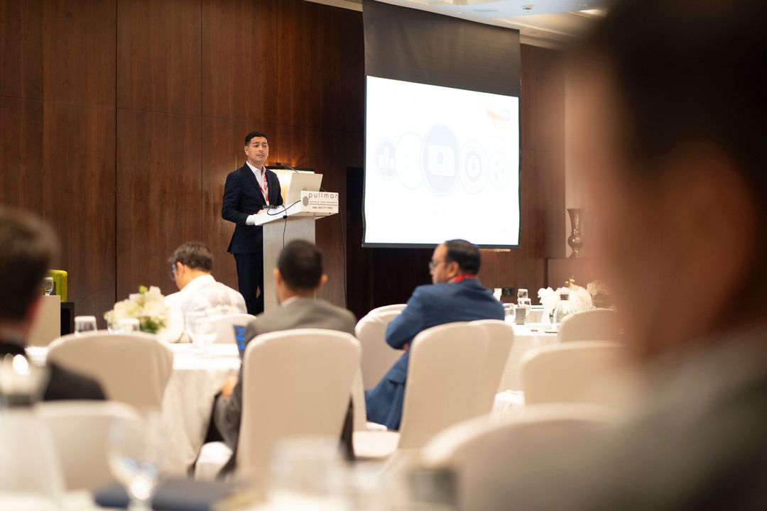 Exhibitor booth activity