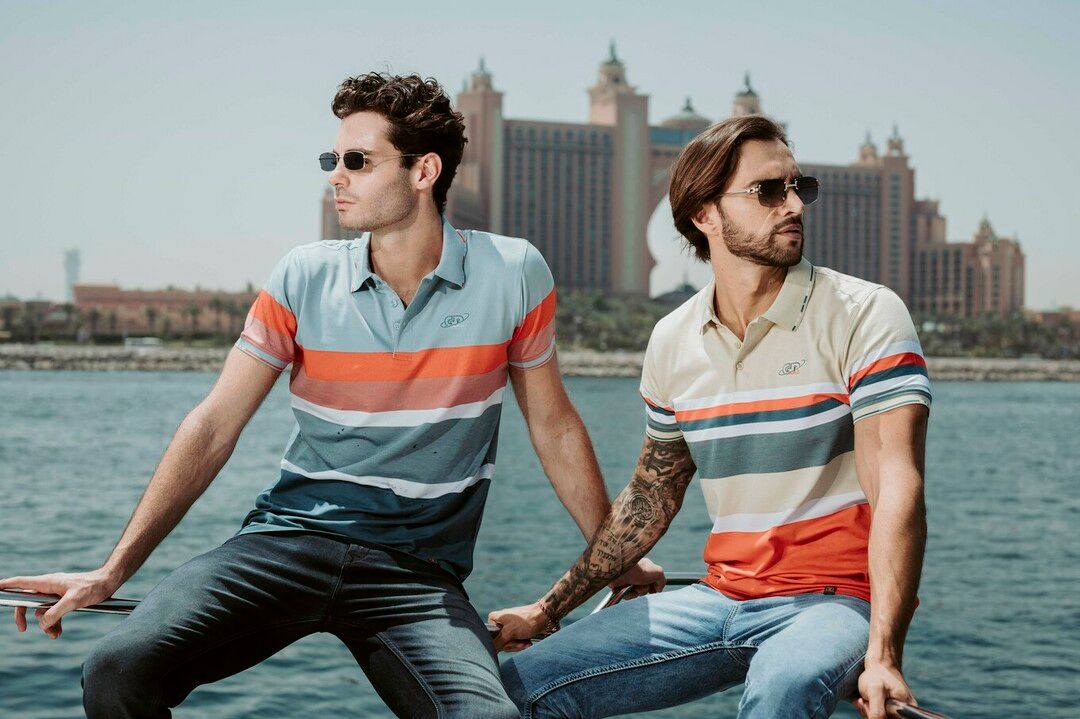 Studio vs location fashion shoot image 4