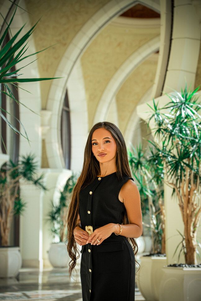 Professional dating profile portrait in Dubai