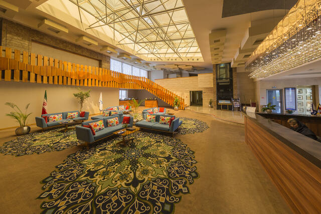 Real Estate & Airbnb photo by siavash bagheri