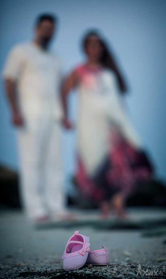 maternity photography by a pourzahiri in Dubai