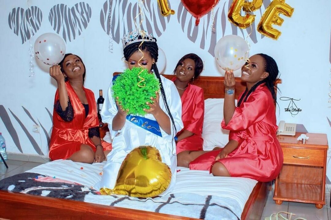 Corporate Event by R.  .