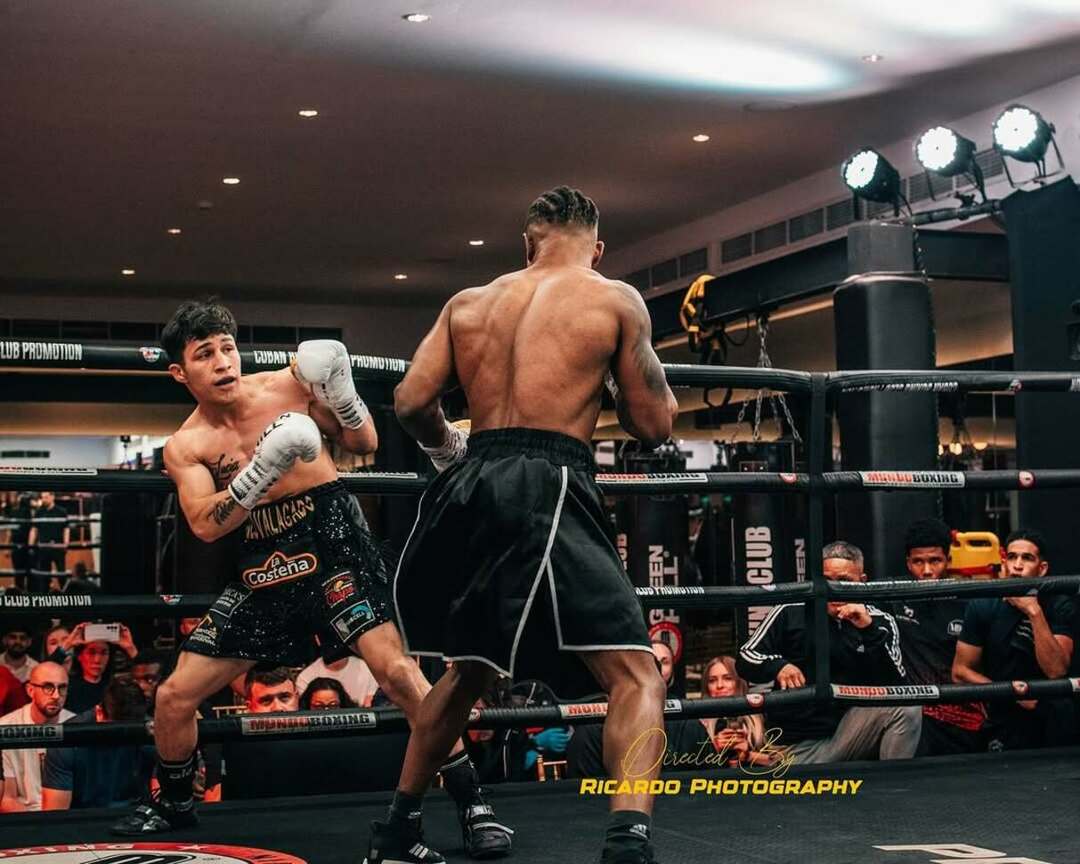 Corporate Event by R.  .