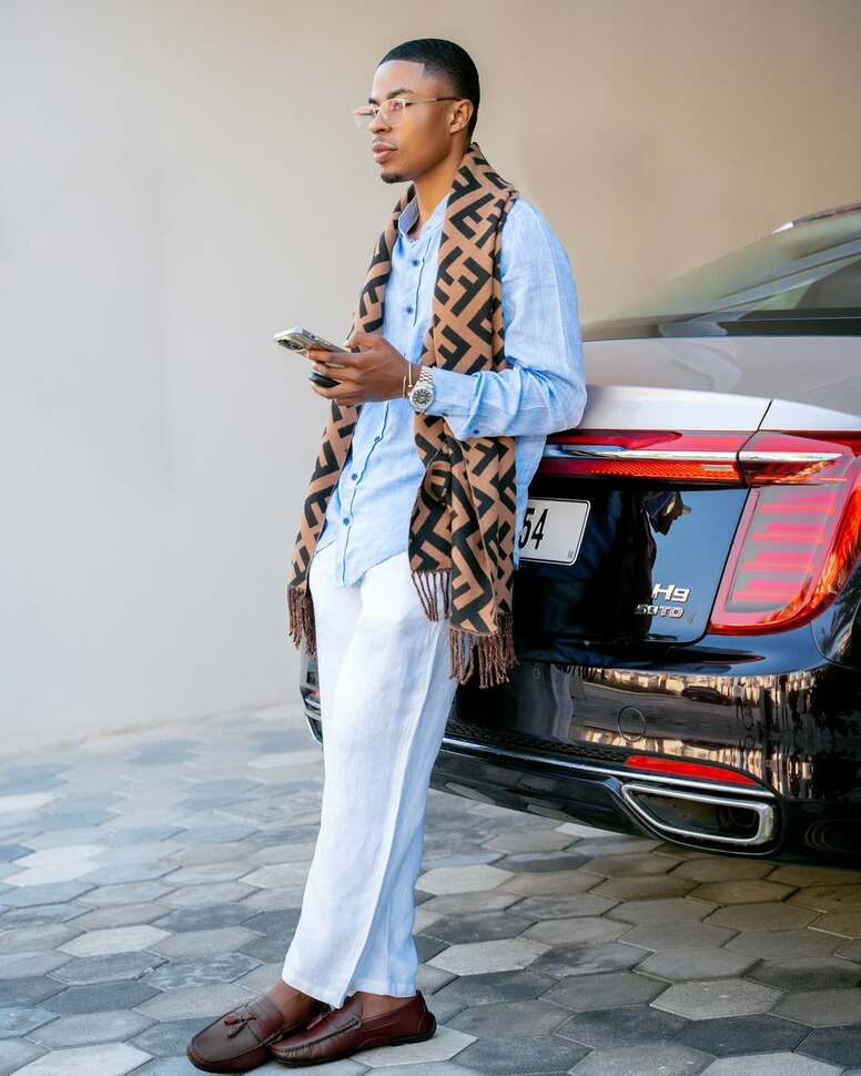 Portrait photography by Ricardo . in Dubai