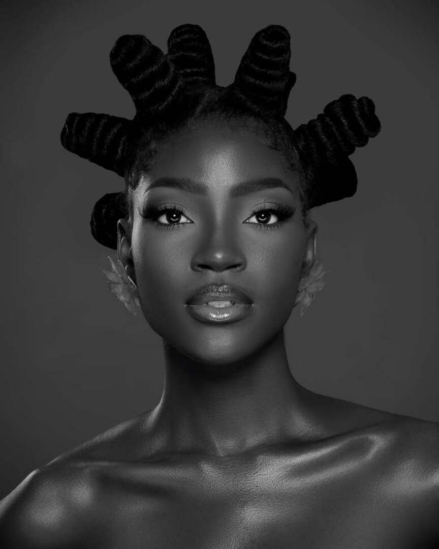 Fashion & Modeling by R.  .