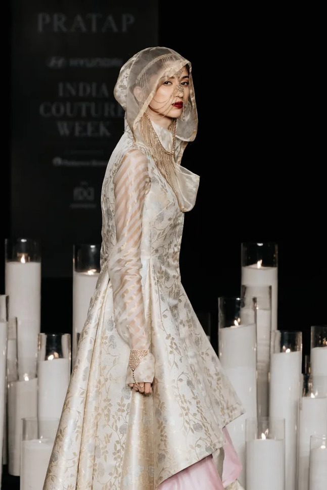 Fashion & Modeling photography by Aakash Saxena in Dubai