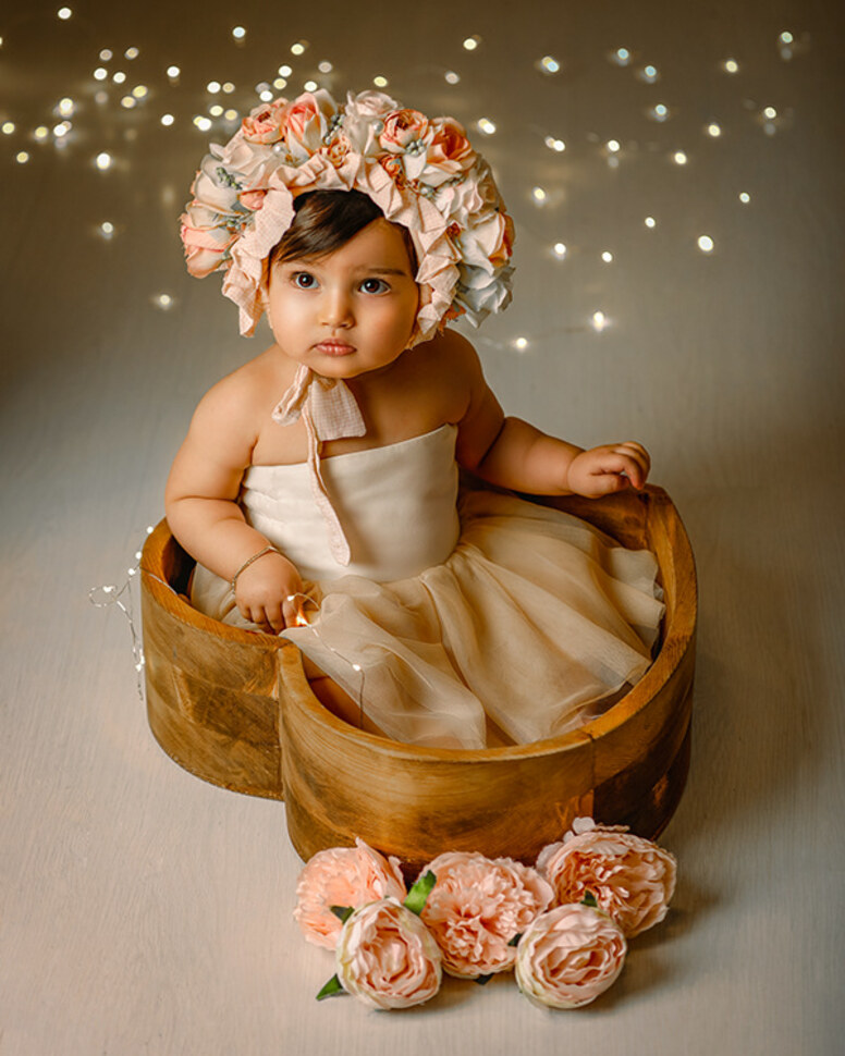 Baby photography by Asal kosari in Dubai