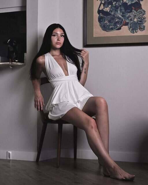 Fashion & Portfolio photo by Kiran Krishnan