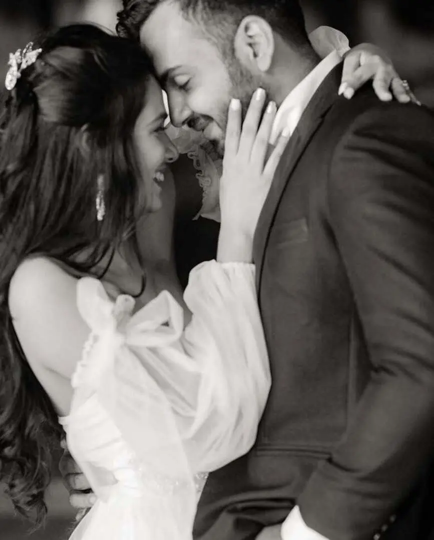 Pre wedding photography by I.  Akalanka in Dubai