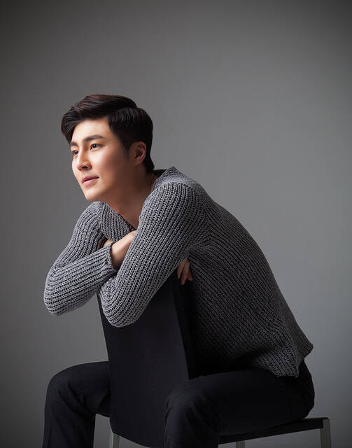 Headshots & LinkedIn photo by semyung kim