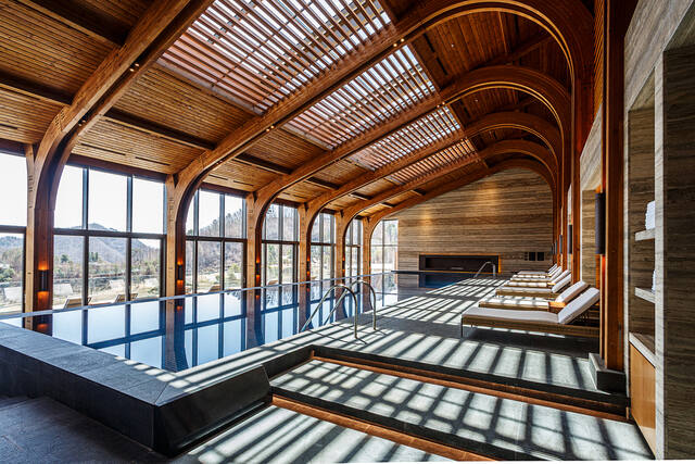 Real Estate & Airbnb photo by semyung kim