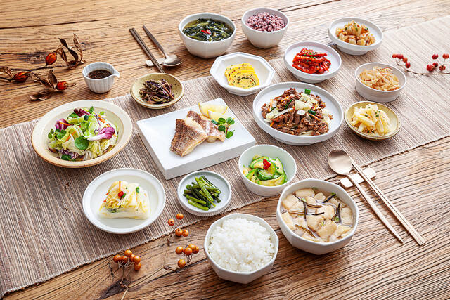 Product & Ecommerce photo by semyung kim