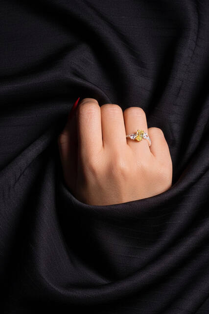 Product & Ecommerce photo by Kashmala Kash