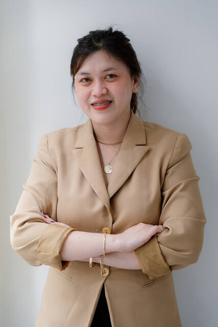 Headshots & LinkedIn photo by Jinoy Varghese Jacob
