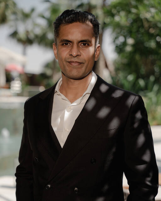 Headshots & LinkedIn photo by Jinoy Varghese Jacob