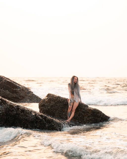 Fashion & Portfolio photo by Udbhav Naik