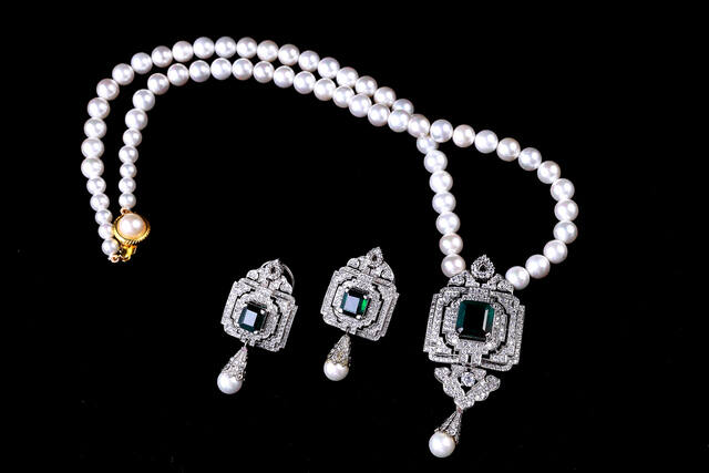 Product & Ecommerce photo by Muhammad Azeem  Raza