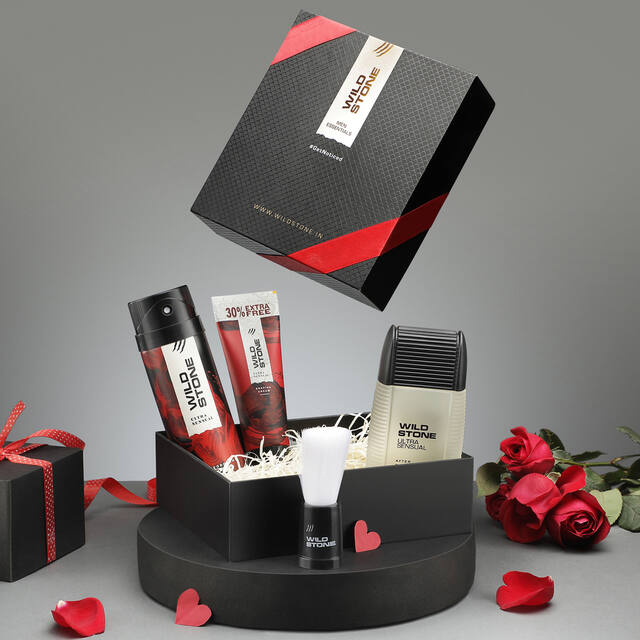 Product & Ecommerce photo by md IRSHAD