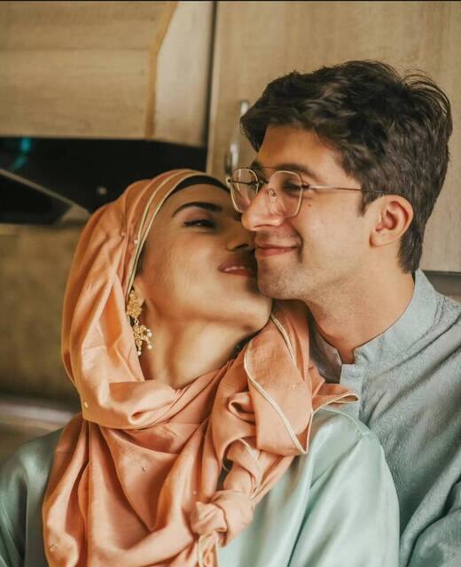 Maternity photo by Husnain Ramzan