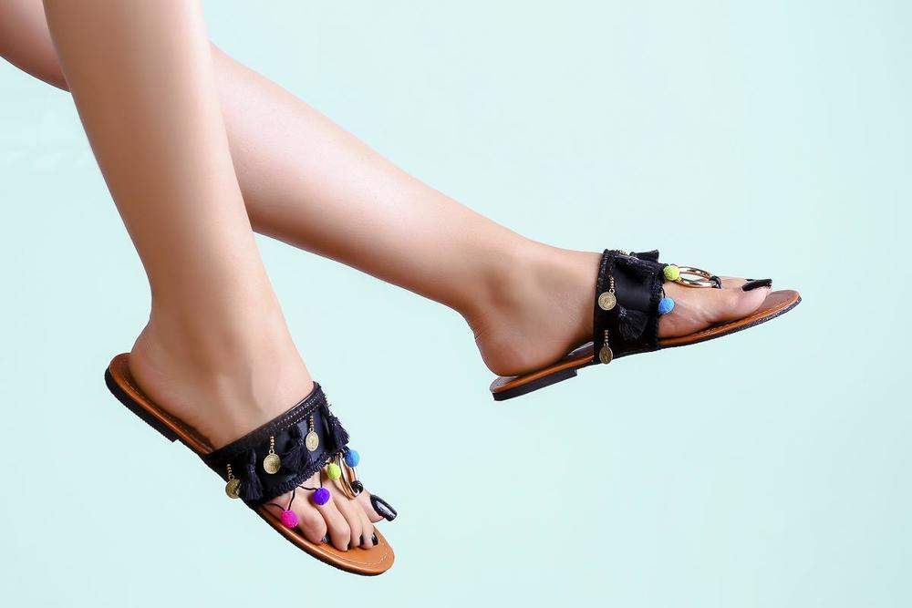 advertisment(coming soon) photoshoot sample